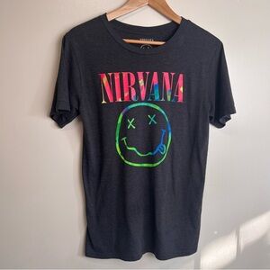 Nirvana Graphic T-Shirt with Smiley Face Logo Women’s Size Medium EUC